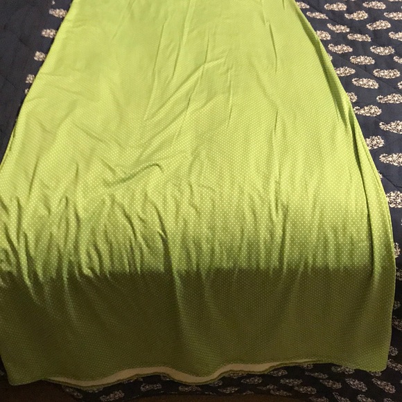 Green LuLaRoe Maria - Picture 2 of 4